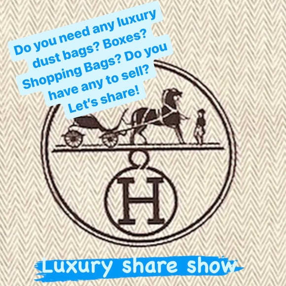 SURPRISE 🥰 I’m BACK 👜👛🎒 Just In Vintage Lux Bags Wallets Belts Shoes SLGs! - Picture 14 of 16